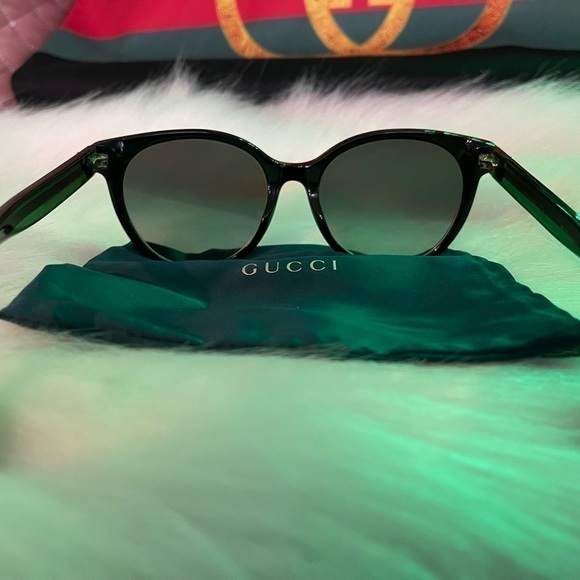 GUCCI 55MM ROUND BLACK FRONT GREEN SIDE RACING STRIPES GG SUNGLASSES - Picture 6 of 11